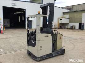 2005 Crown ESR4500-16TT6690 High Reach Forklift - picture1' - Click to enlarge