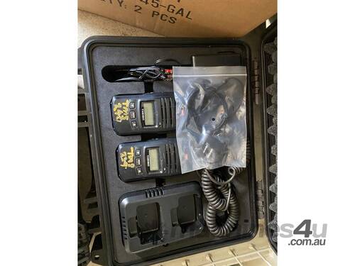 GME TX6160 UHF CB HANDHELD RADIO