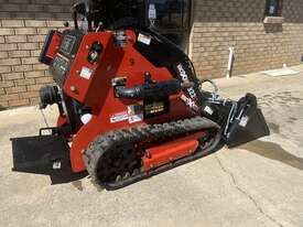 Mini Loader, Boxer 322D - picture0' - Click to enlarge