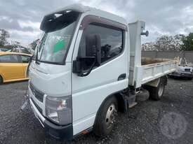 Mitsubishi Fuso - picture2' - Click to enlarge