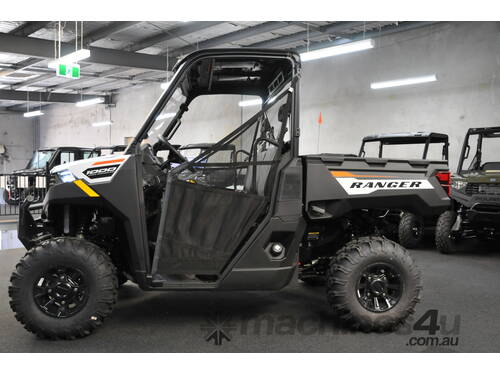 caption POLARIS RANGER 1000 PREMIUM EPS