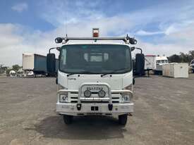 2011 Isuzu NPS300 Ex EWP Body - picture0' - Click to enlarge
