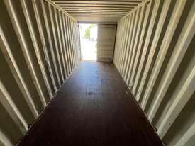 20FT Shipping Container - picture0' - Click to enlarge