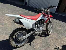 Honda CRF 150F Motorbike  - picture2' - Click to enlarge