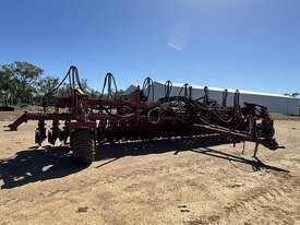 Daybreak TBA8 40ft Disc Planter  - picture0' - Click to enlarge