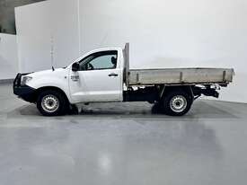 2009 Toyota Hilux Workmate Petrol - picture2' - Click to enlarge