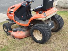 Kubota T2380AU Underbelly Mower - Used - Located in Sydney NSW - picture1' - Click to enlarge