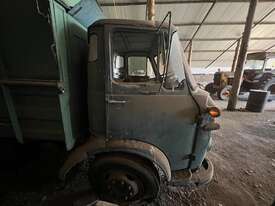 Commer Truck - picture2' - Click to enlarge