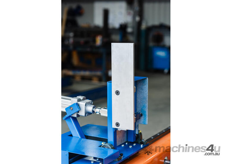 caption Heavy-Duty Electronic Length Stop - Made for Heavy Steel
