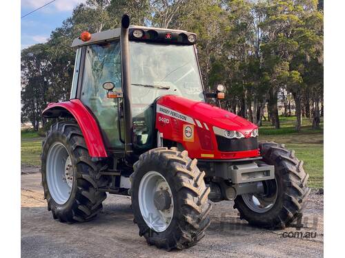 Massey Ferguson 5420 FWA/4WD Tractor