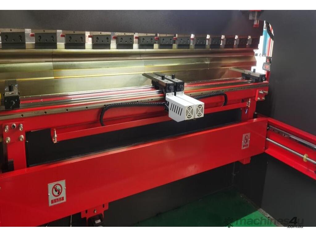 New 2024 King Ball ElectroHydraulic Synchronous CNC Press Brake