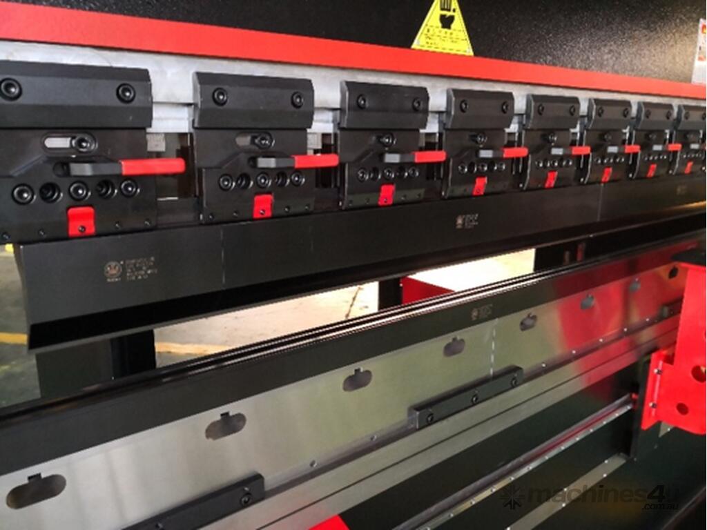 New 2024 King Ball ElectroHydraulic Synchronous CNC Press Brake