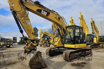 2018 CATERPILLAR 325FL 25T EXCAVATOR WITH REDUCED TAIL, CIVIL SPEC AND 4100 HOURS