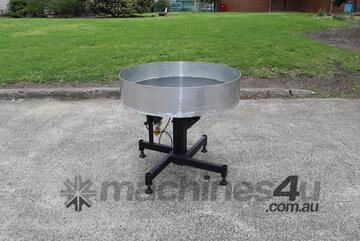 Motorised Accumulation Table Turntable - 900mm Diameter