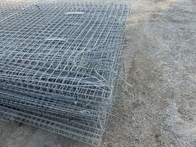 3 Pallets Of Steal Mesh Fencing (Unreserved) - picture2' - Click to enlarge