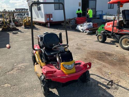 caption 2019 Razorback CMX2302 Underbelly Ride On Mower