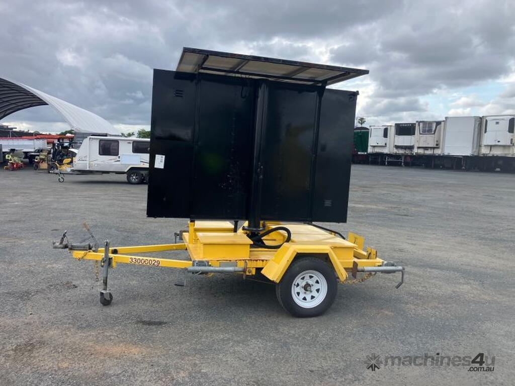 Buy Used 2012 LDC Signs 2012 LDC Signs Trailer Mounted VMS Board