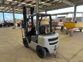 2008 Nissan P1F2A25DU Forklift - picture1' - Click to enlarge