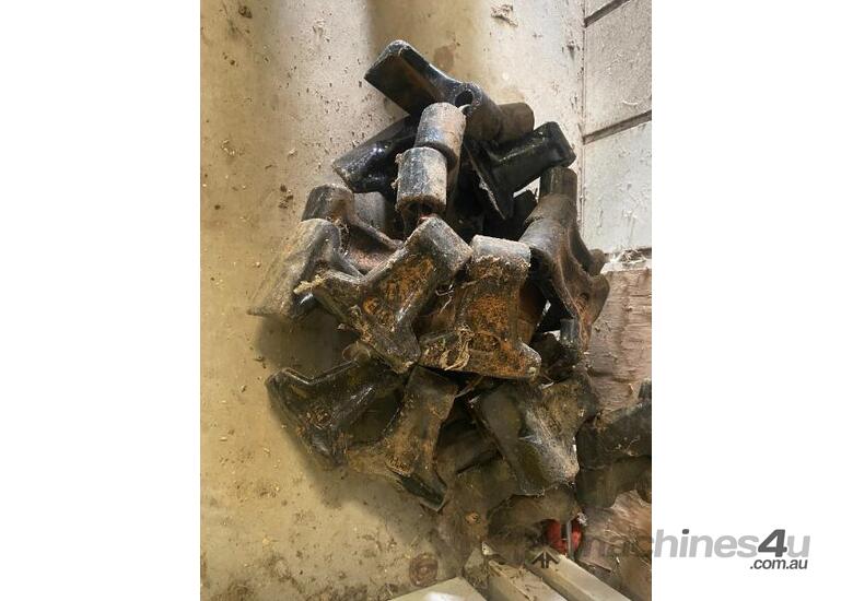 caption Mulcher