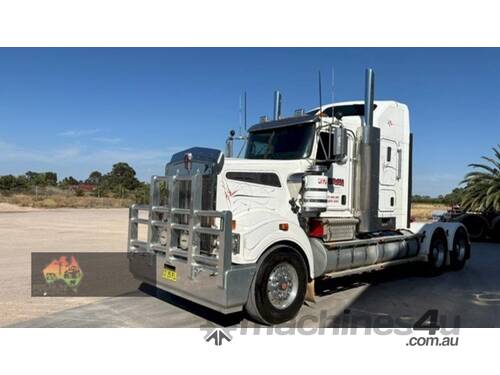 (8677) Kenworth 909 - 2013