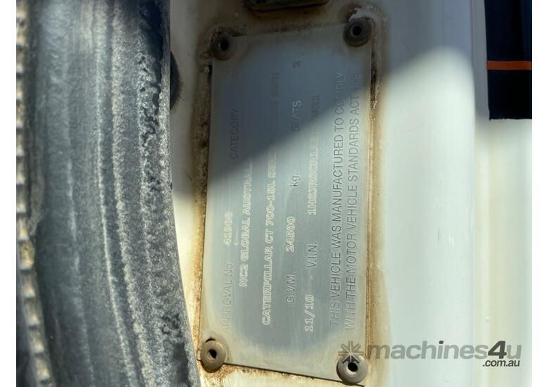 caption 2010 Caterpillar CT 700-15L Tipper Body