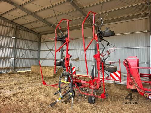 caption Rotary Tedder