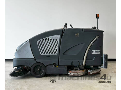 caption NILFISK CS7000 SWEEPERSCRUBBER