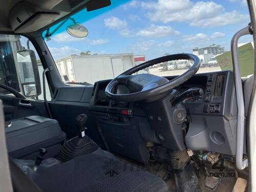 caption 2017 Isuzu FYH2000 Tilt Tray