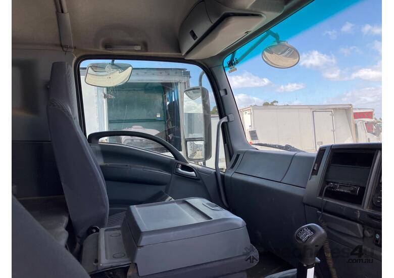 caption 2017 Isuzu FYH2000 Tilt Tray