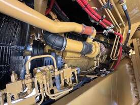 2009 Caterpillar 775F - picture2' - Click to enlarge