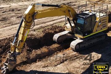 2018 Cat 323 Next Gen Excavator, Tilt Hitch, E.M.U.S MS1074 2018 Cat 323 Next Gen Excavator, Tilt Hitch, E.M.U.S MS1074
