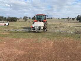 Boom spray 600ltr - picture0' - Click to enlarge