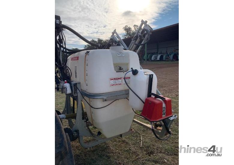 caption Boom spray 600ltr