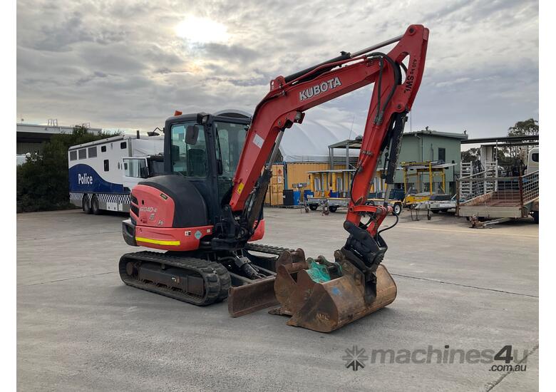 Kubota KX040-4 Excavator