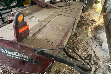 Macdon   R85 Rotary Disc