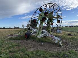 2011 Class Liner 3000 Hay Rake  - picture1' - Click to enlarge
