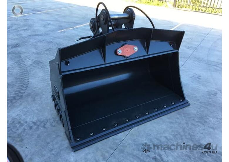 caption BETTA BILT BUCKETS 14 TONNE TILT BUCKET