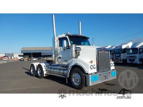 Kenworth T610 SAR