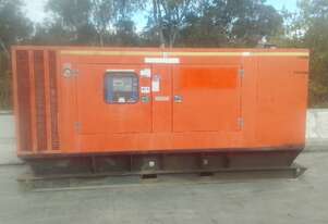 220 kva Olymian genset , 4,500 hrs , auto start , 220 kva Olymian genset , 4,500 hrs , auto start ,