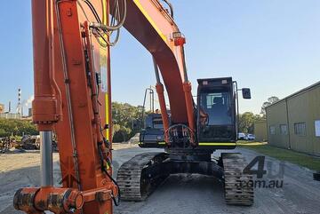 Hitachi 2022   ZX360 LC-5B PB76 Hitachi 2022   ZX360 LC-5B PB76