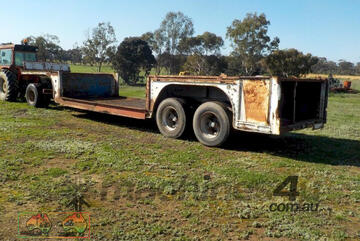 (7424) Farm excavator Trailer (Carisbrook, VIC)