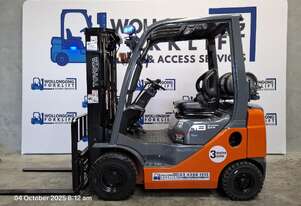 Wollongong Forklift: 2020 Toyota 1.8T, LPG, 3-Stage Container Mast, 4.3m Lift!