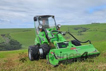 AVANT 635 Articulated Mini Loader with Telescopic Boom