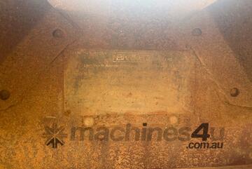 Barker 2017   Tri Axle Dolly