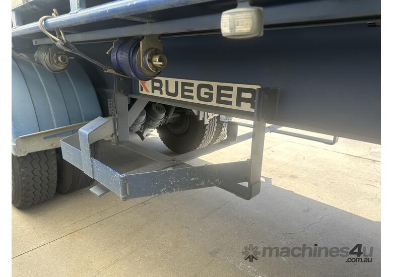 2023 Krueger ST-3-38 Tri-Axle Curtainside Trailer