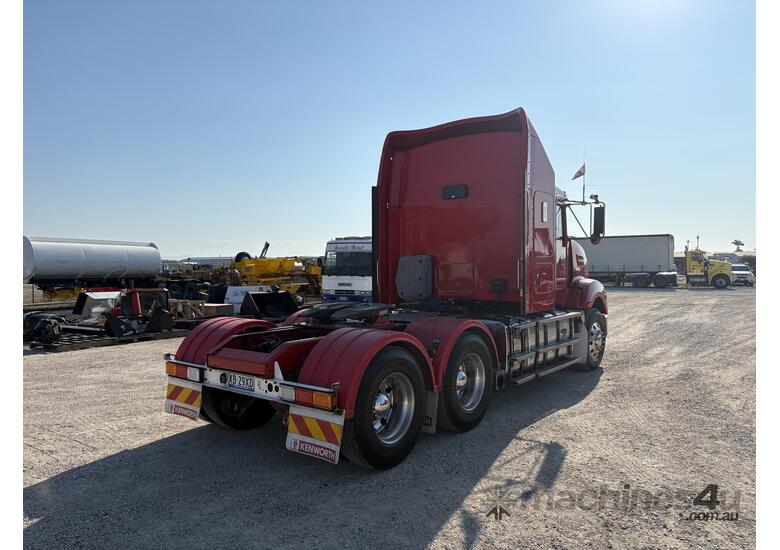 2016 Kenworth T409   6x4 Prime Mover