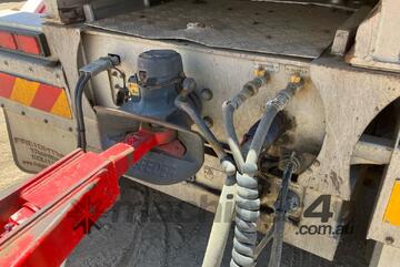 2024 Liberty Freighters ST3 Tri Axle Tipping Trailer Combination