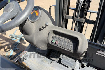 Linde   H18 Forklift