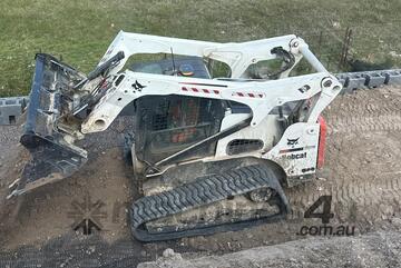 Bobcat   Skidsteer 2012
