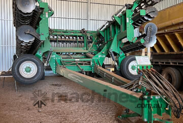 K-Line 2900 Offset Discs Tillage Equip